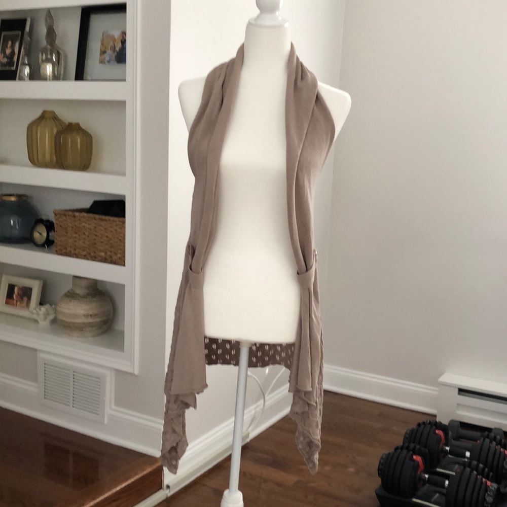 Inc vest